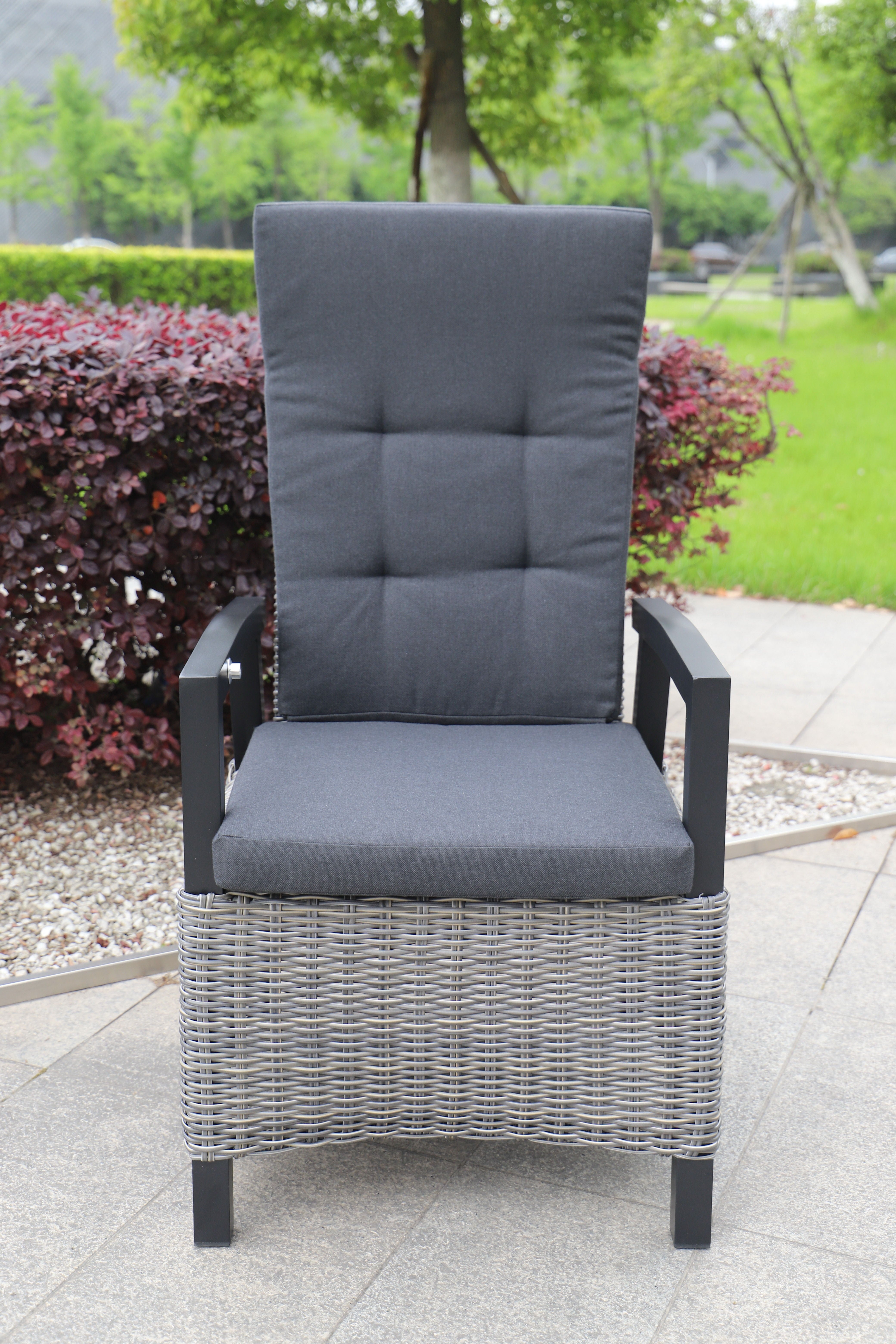 PatioZone Reclining Chair in Wicker with One-Piece 3" Polyester Cushion Aluminum Frame (MOSS-0935TC) - Taupe / Charcoal