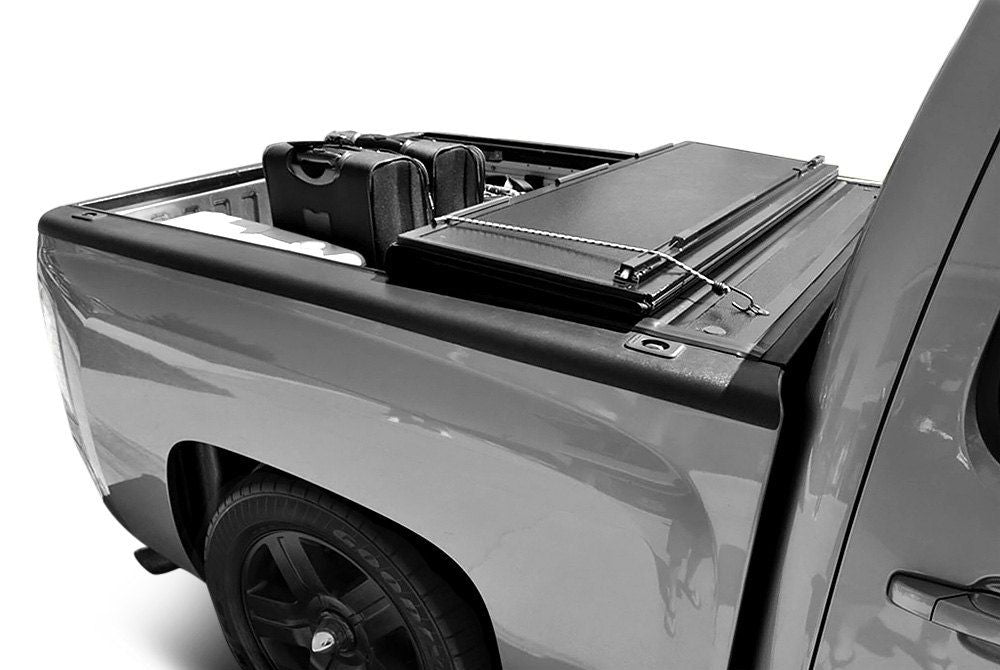 BAK® • 226407 • BAKFlip G2 • Hard Folding Tonneau Cover • Toyota Tacoma 6'2" 05-15