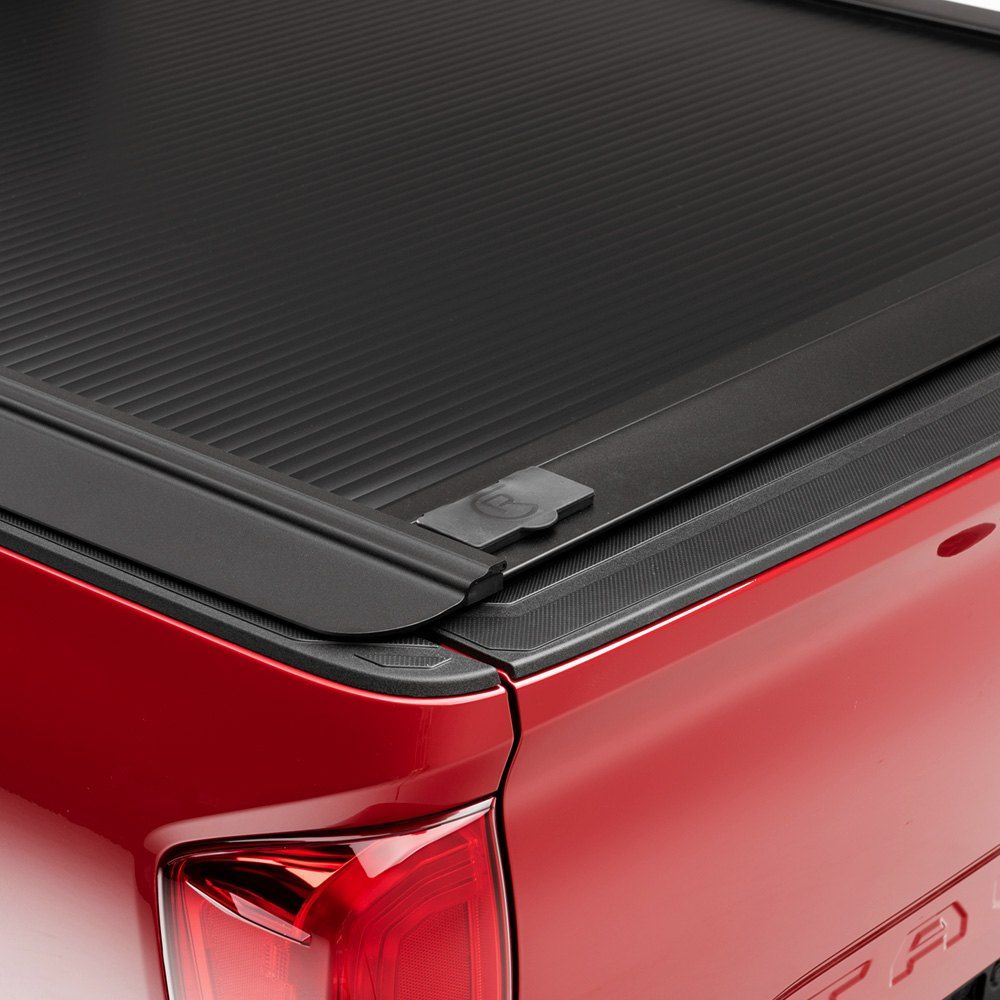 Retrax® • 60484 • RetraxONE MX • Hard Retractable Manual Tonneau Cover • Chevrolet Silverado 2500 HD 20-23